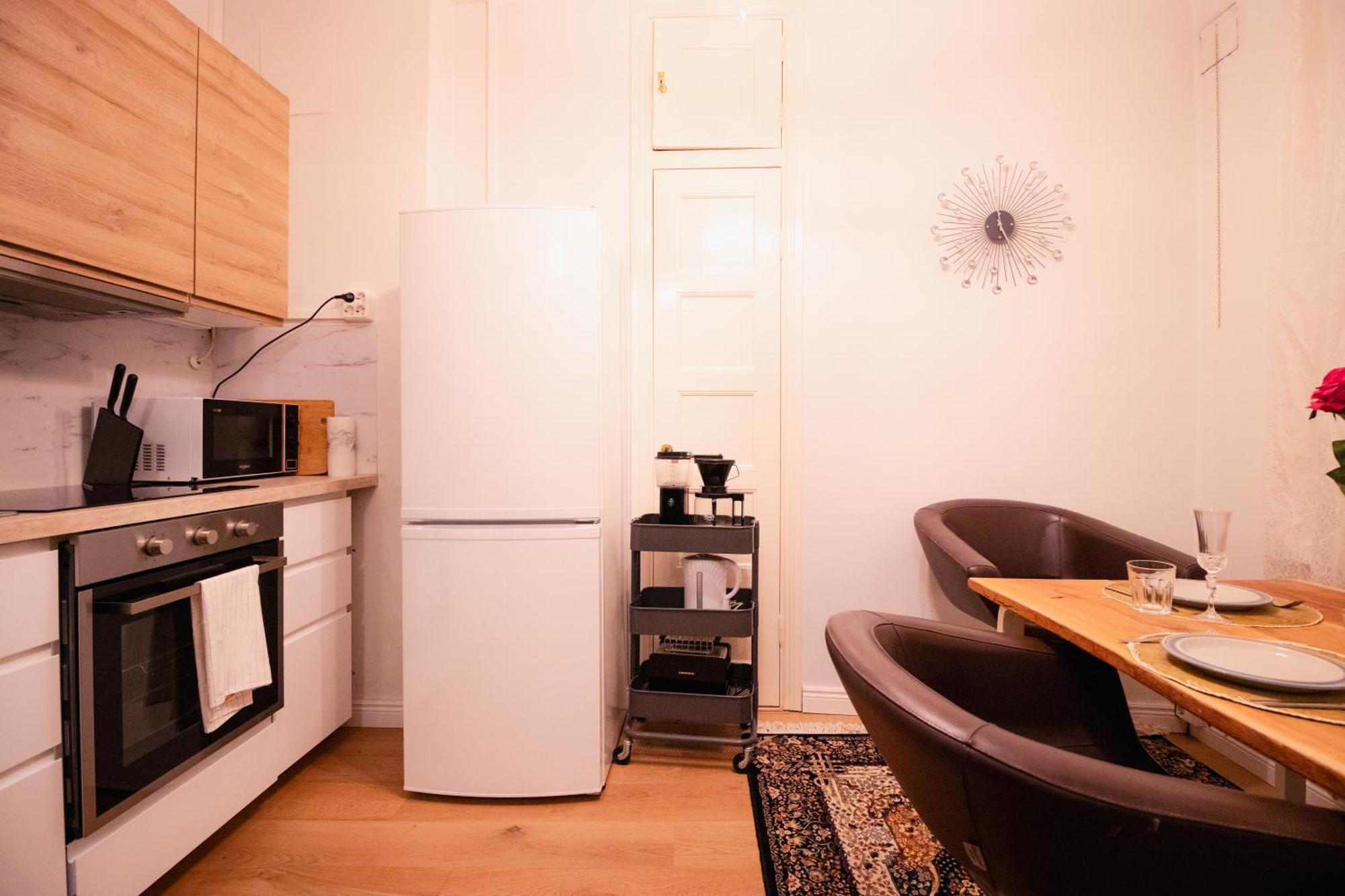 Lovely Flat In The Heart Of Helsinki Exterior photo